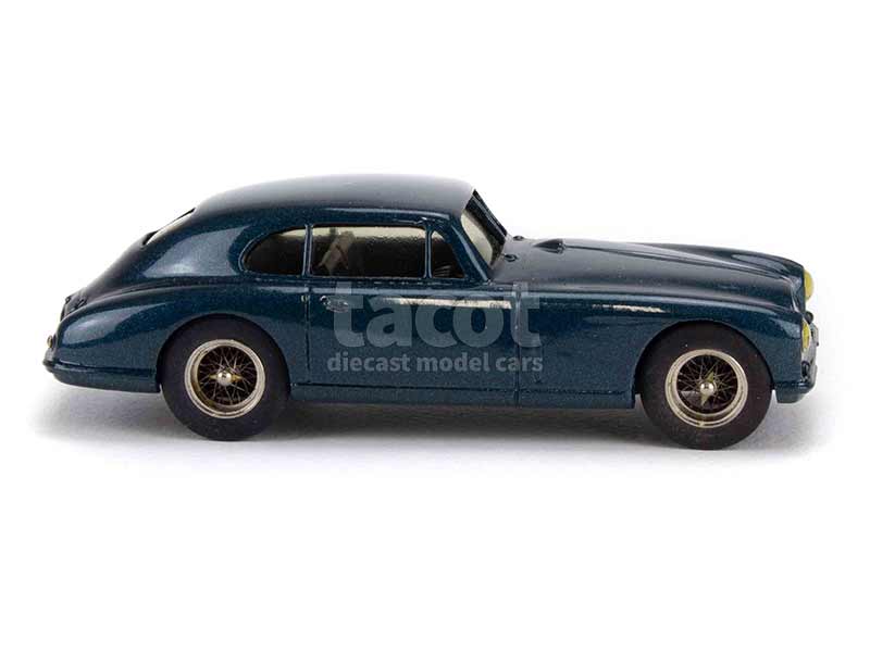 24419 Aston Martin DB2 Coupé
