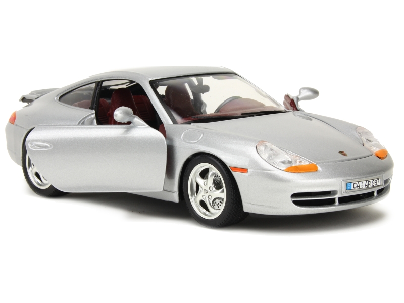 Porsche 911 Carrera 1997 Verte – Burago 1/18, Miniature Métal, Sans Boîte (TBE)