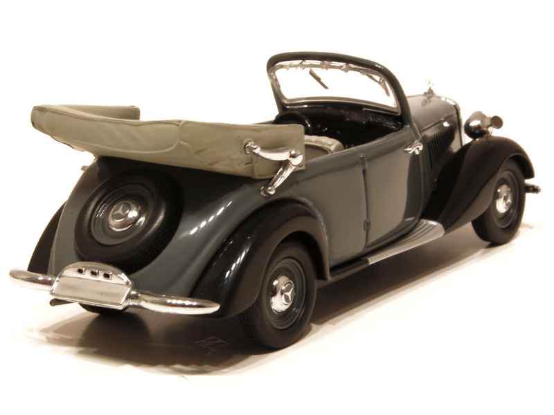 25281 Mercedes 170V Cabriolet