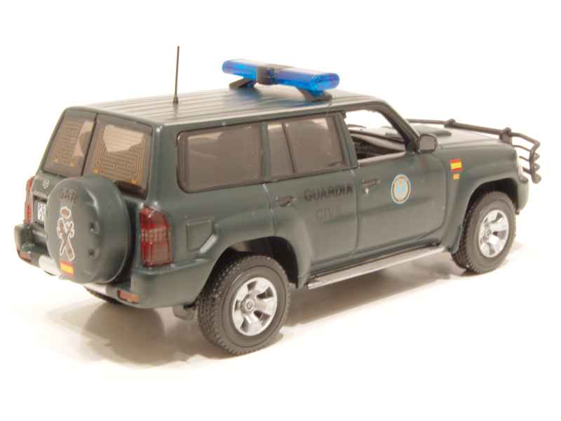 25638 Nissan Patrol GR Police 2005
