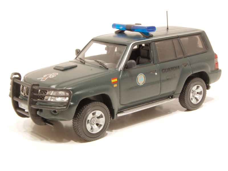 25638 Nissan Patrol GR Police 2005