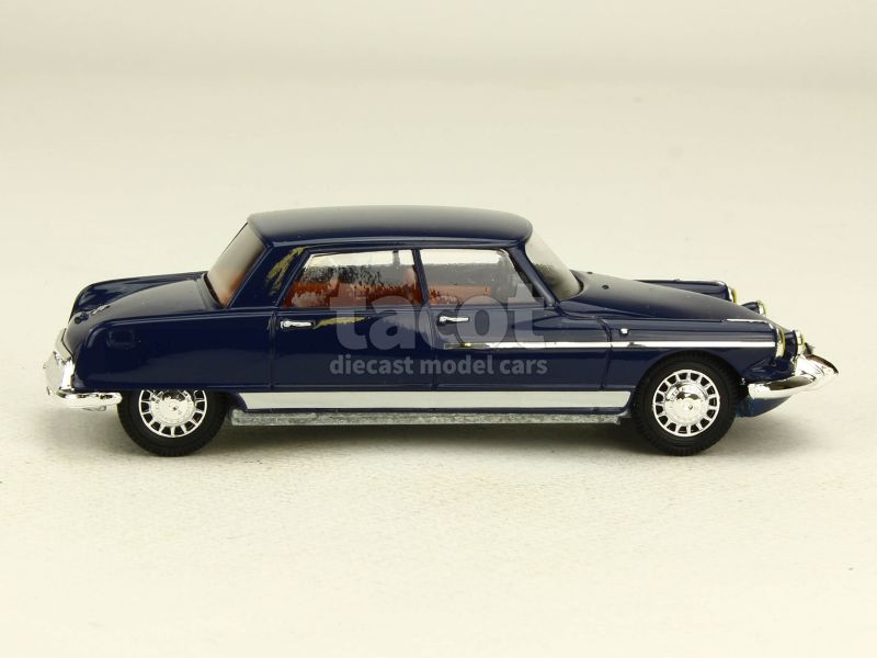 ミニカー HECO MODELES CITROEN DS Chapron Majesty HECO MODELES CITROEN DS Chapron Majesty ミニカー
