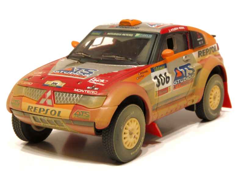 Mitsubishi Pajero  Dakar  1985 au 1/43 de Norev - Collection
