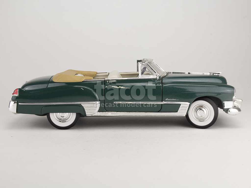 27065 Cadillac Coupé de Ville Cabriolet 1949