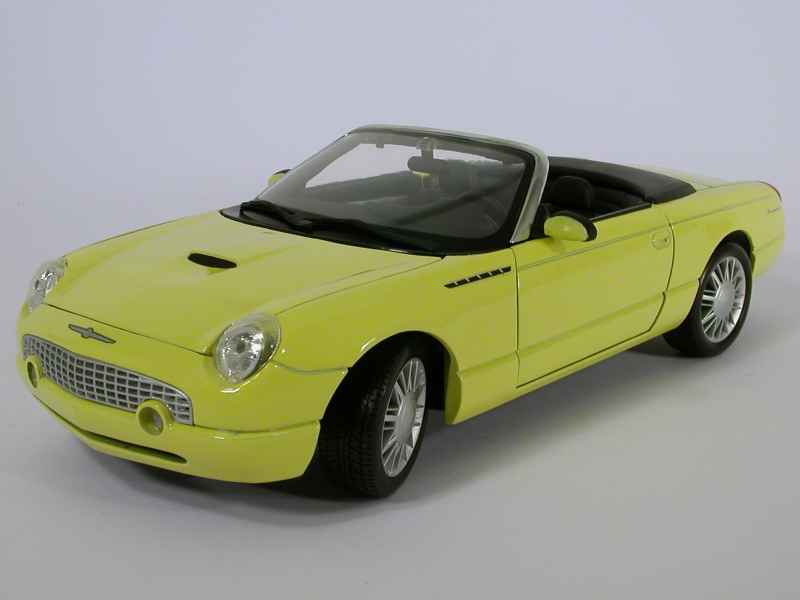 Maisto thunderbird show car store