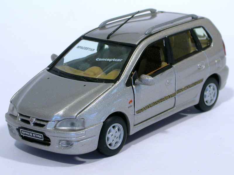 27488 Mitsubishi Space Star Concept Car 1998