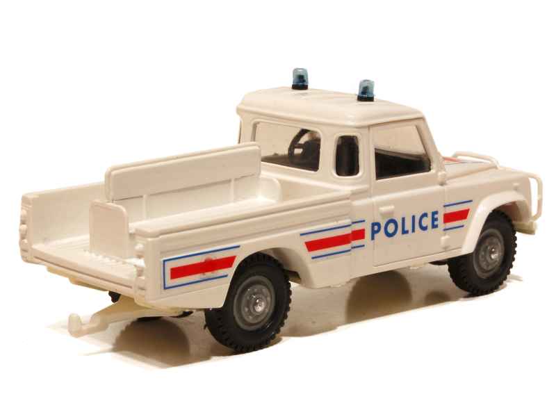 27558 Land Rover Defender Pick-Up Police