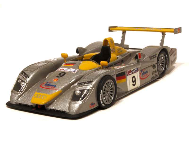 29961 Audi R8R Le Mans 2000
