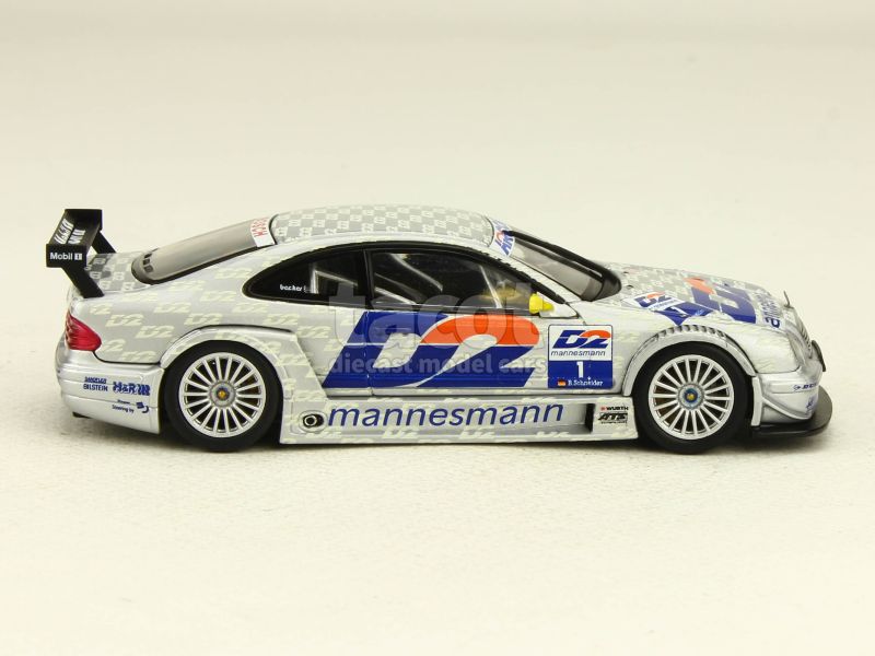 30326 Mercedes CLK DTM 2000