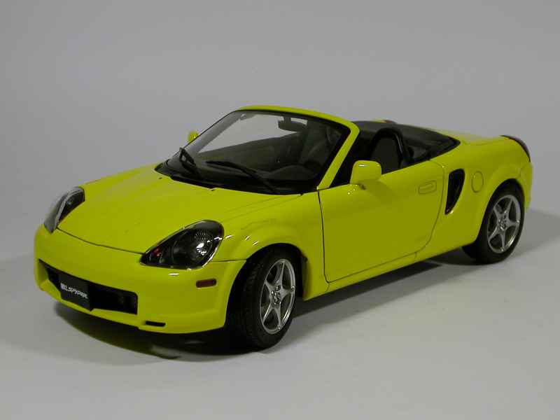 30714 Toyota MR2 Spyder 2000