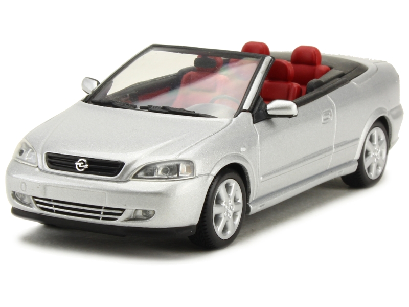 30839 Opel Astra G Cabriolet 2000