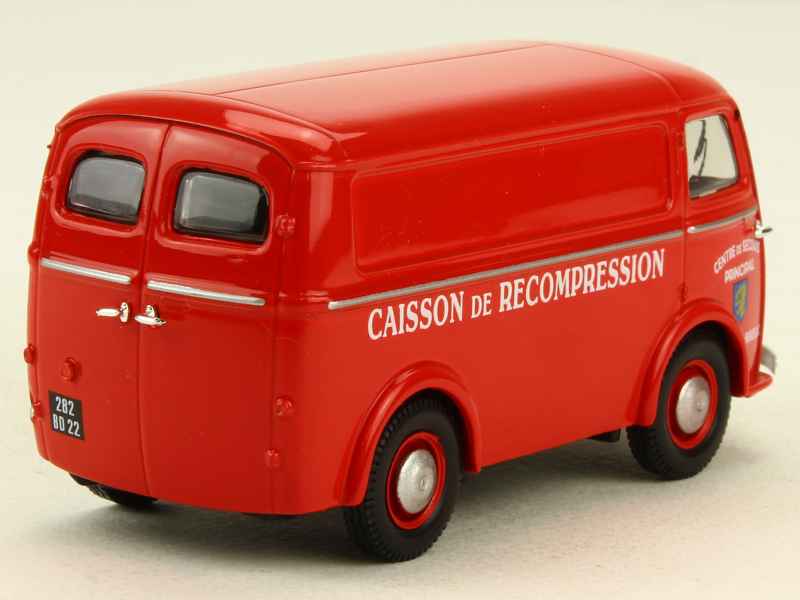 Peugeot DMA Charbonnier Le Bougnat/ St Flour (1948