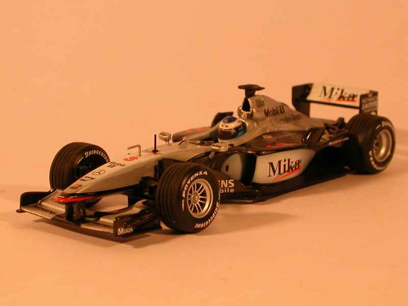 31789 McLaren MP4/16 Mercedes 2001
