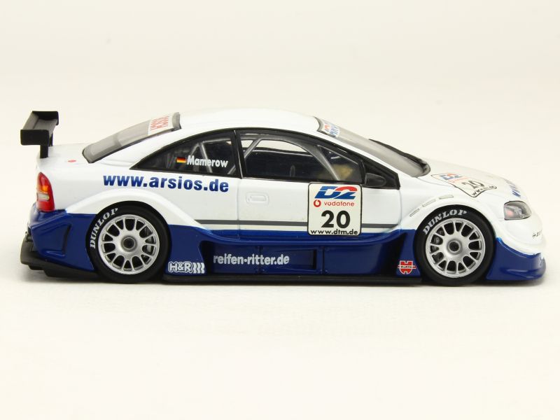 32230 Opel V8 Coupe DTM 2001