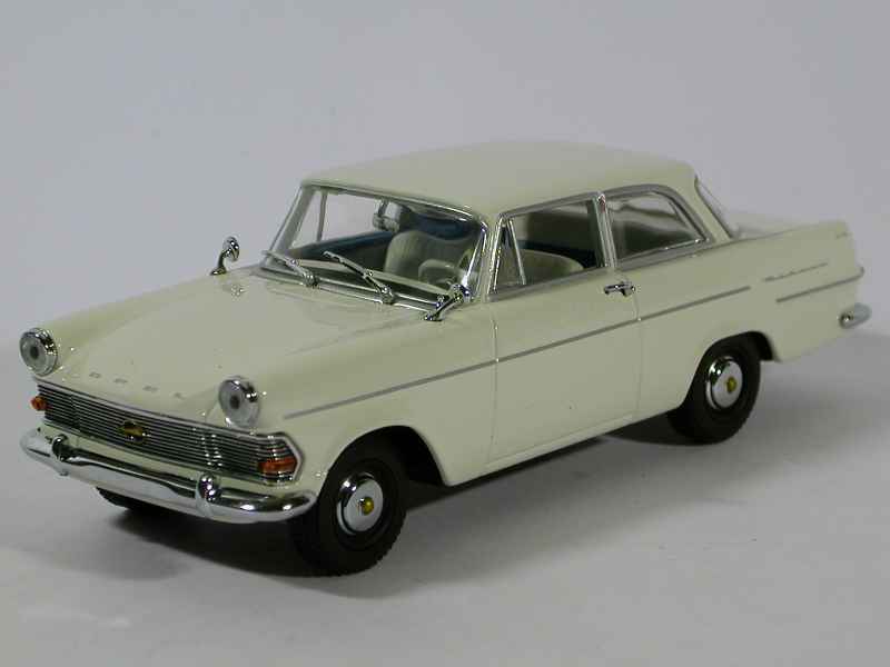 Modèle Réduit Opel Rekord P2 – Échelle 1/43, Marque IXO, Neuf En Boîte D'origine (série Pays De L'Est)