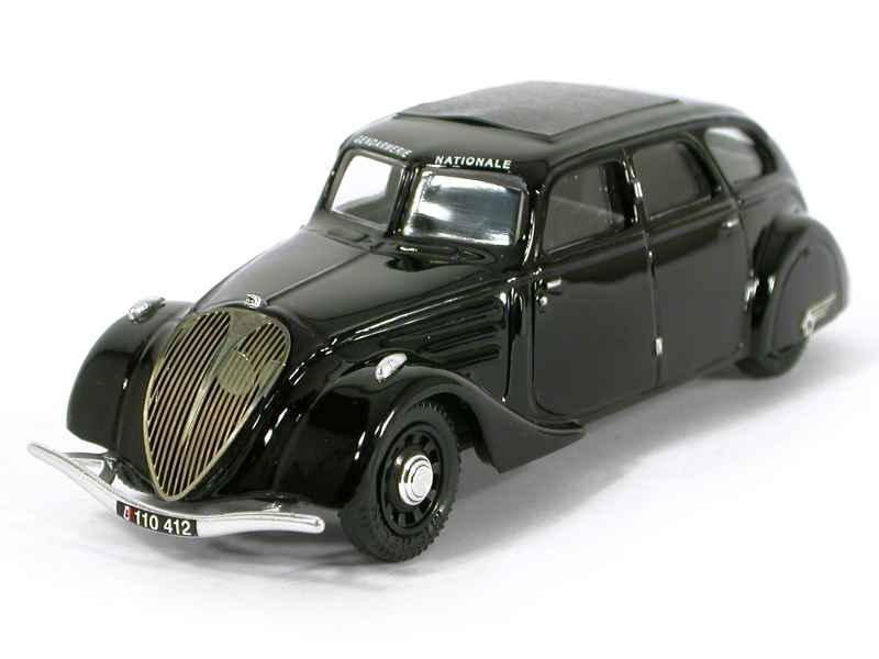 32342 Peugeot 402 B Gendarmerie