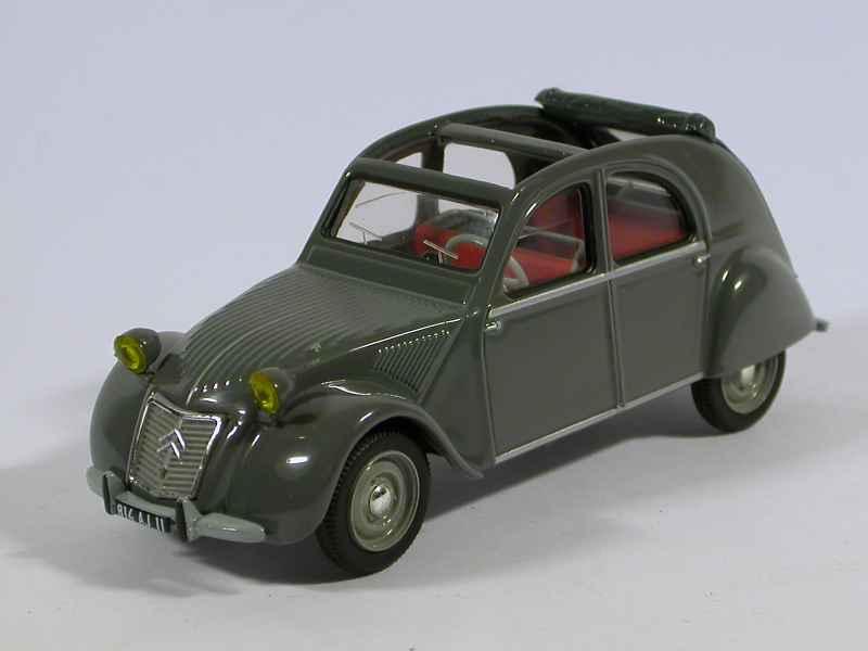 Miniature 32 Miniature Citroen 2CV 1/87 Wiking Merry Christmas