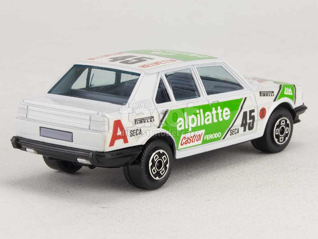 33019 Alfa Romeo Giulietta Rally Alpilatte