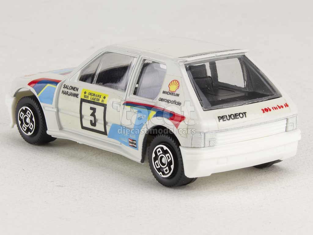 33068 Peugeot 205 T16