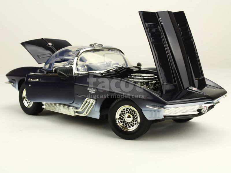 AMT SnapFast Plus 1:25 scale Corvette Mako Shark Model Kit #6133 Factory SEALED