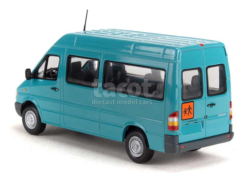 35025 Mercedes Sprinter Minibus