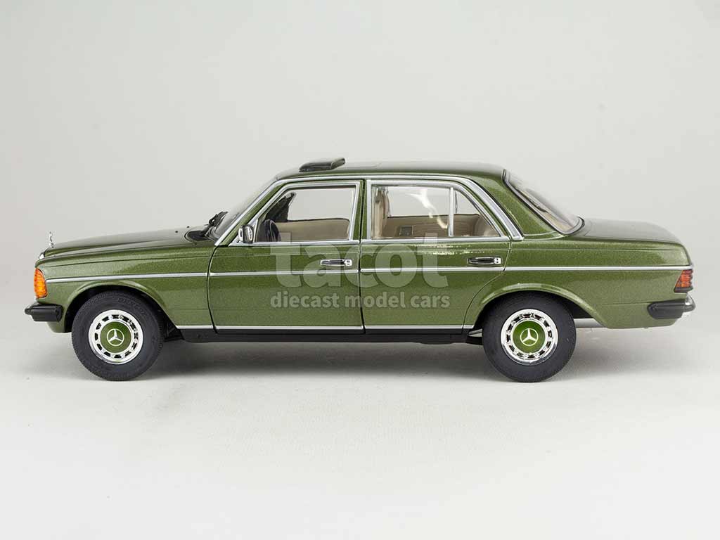 35576 Mercedes 230E/ W123 1983
