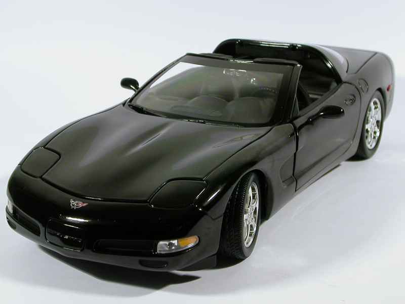 36540 Chevrolet Corvette Coup&eacute; 2003