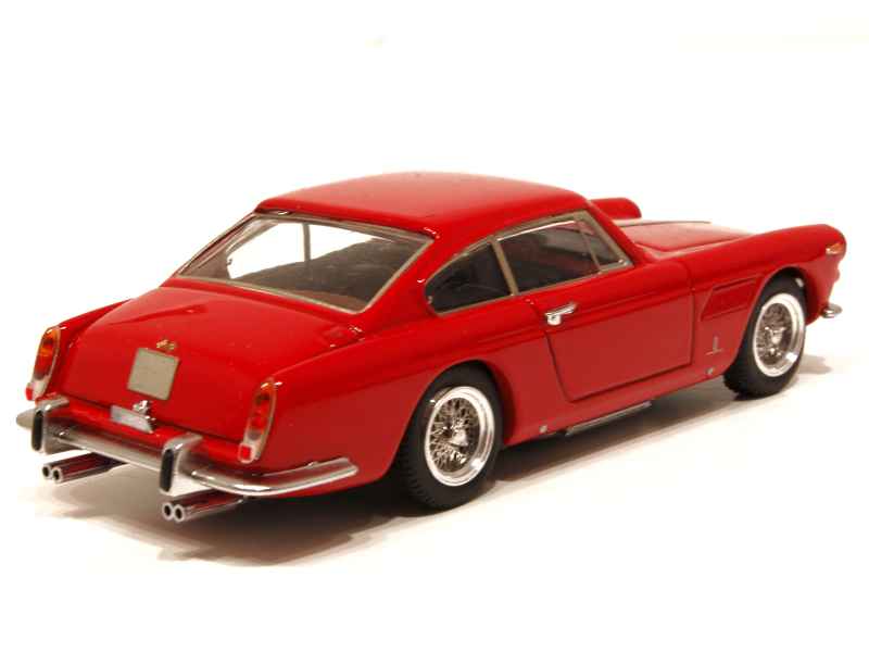 Miniature 1:43 Ferrari 250 GTE 1960 Bang 7277