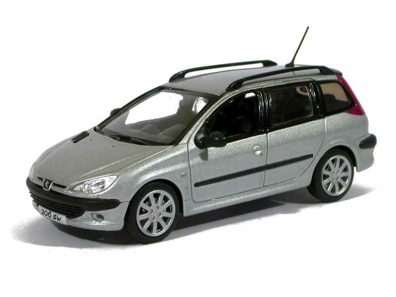 37051 Peugeot 206 SW 2002