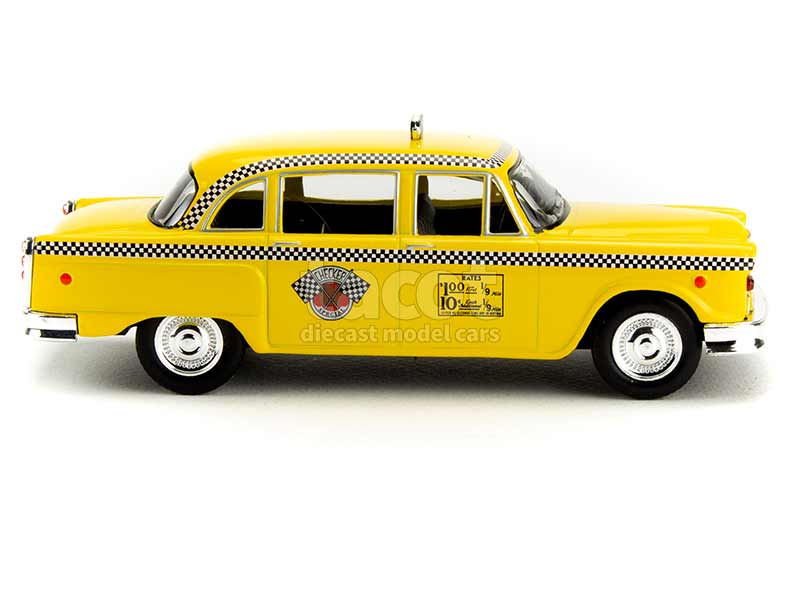 37087 Checker Cab Taxi New York 1980
