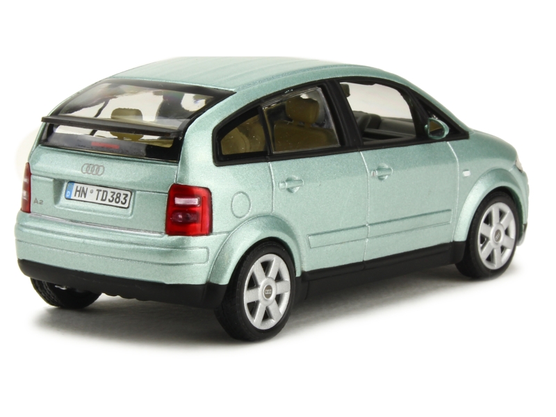 37474 Audi A2 2000