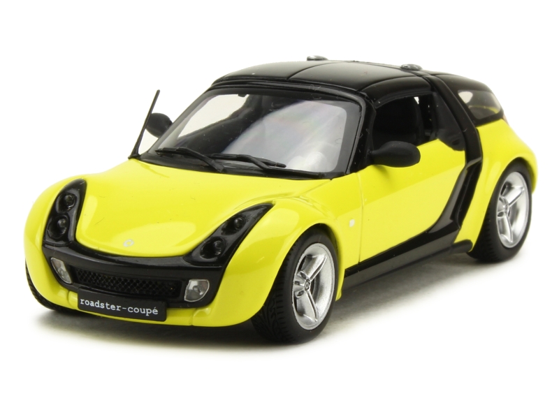 MiniChamps - 1:43 - Smart Roadster-Coupé - Bleu étoile
