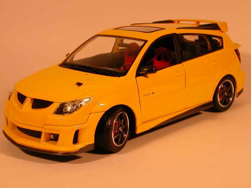 38180 Pontiac Vibe GTR 2003