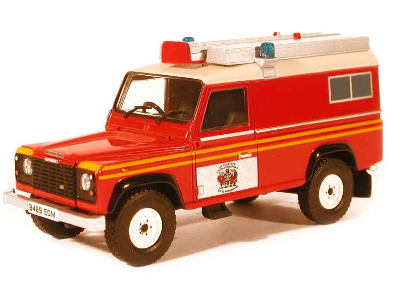 38411 Land Rover Defender Pompiers