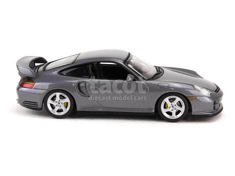 38455 Porsche 911/996 GT2 2001