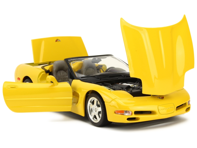 39046 Chevrolet Corvette Cabriolet 1998