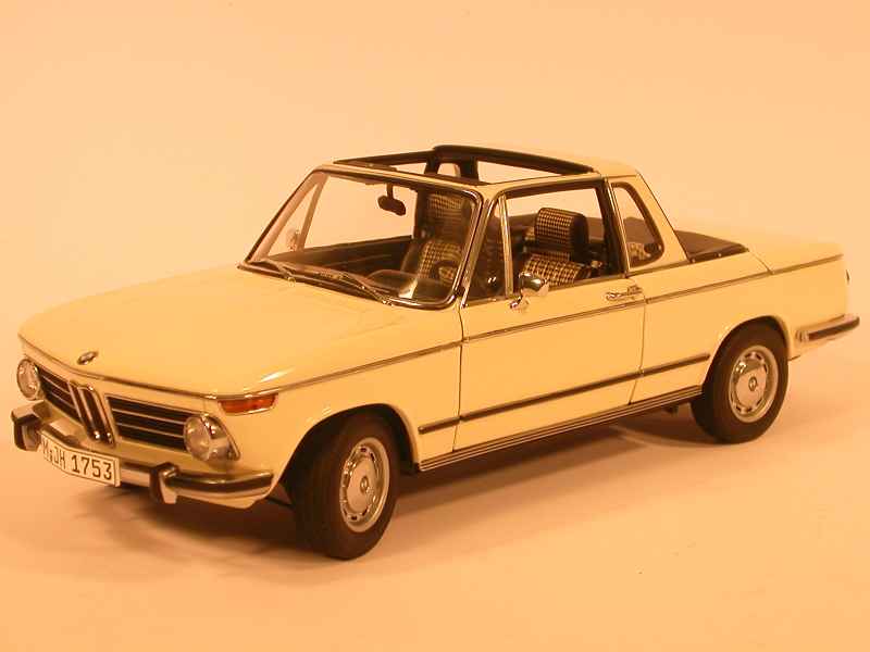 39616 BMW 2002 Cabriolet Baur/ E10