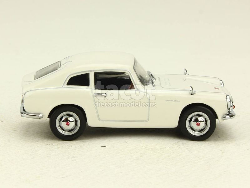 40029 Honda S600 Coupé
