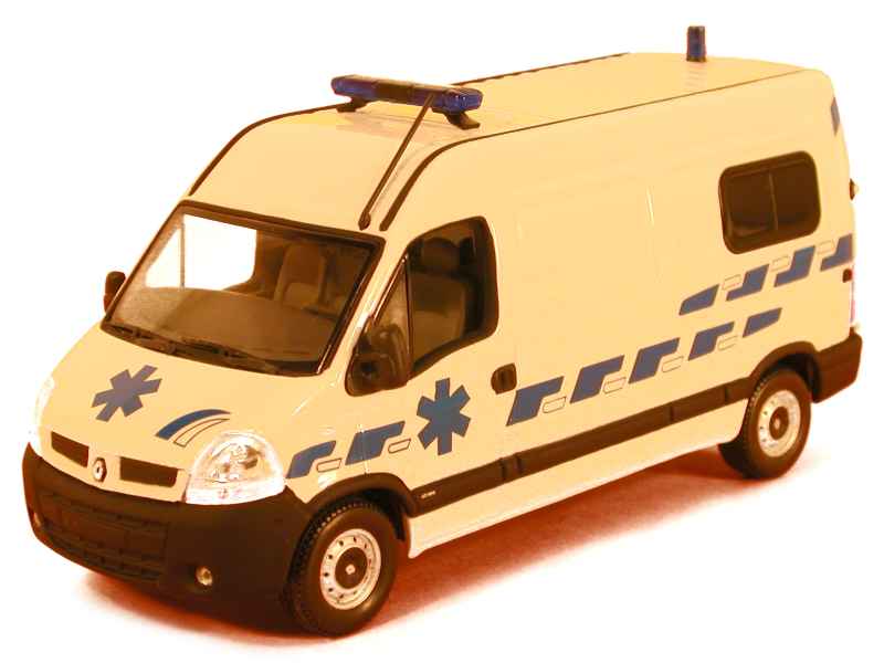NOREV Renault Master Ambulance SAMU de LYON 2014 1:43