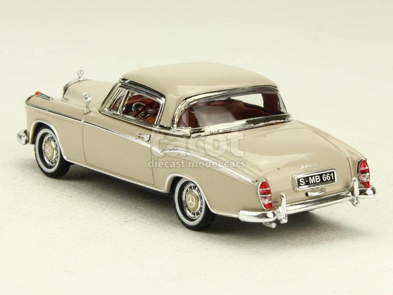 41521 Mercedes 220 SE Coupé