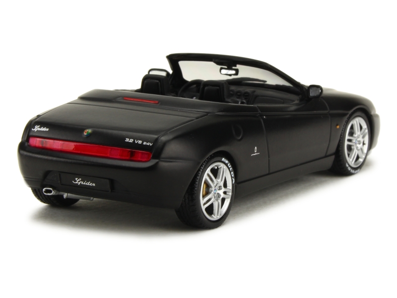 41893 Alfa Romeo Spyder Fulda 2003