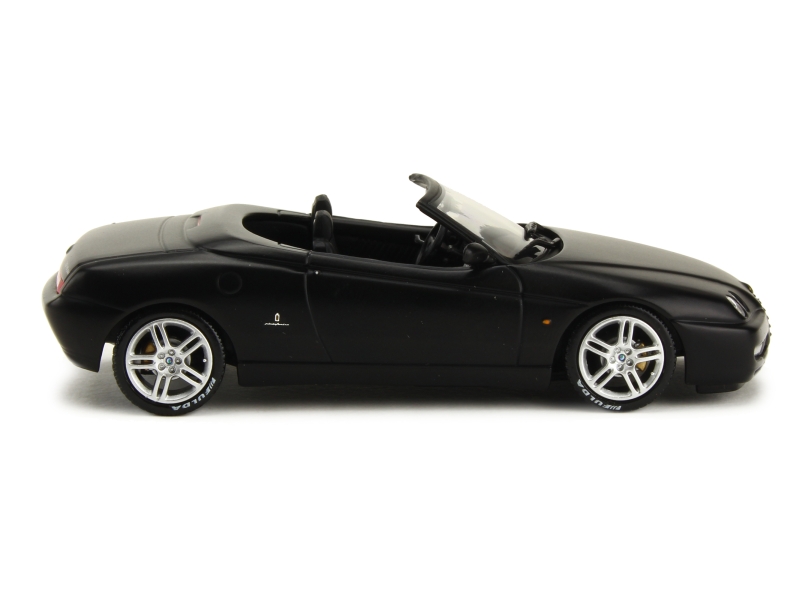 41893 Alfa Romeo Spyder Fulda 2003