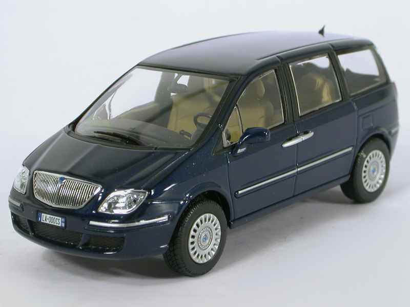 【4月5日まで】NOREV 1/43 LANCIA PHEDRA Lancia - Phedra 2002 - Norev - 1/43 - Autos Miniatures Tacot