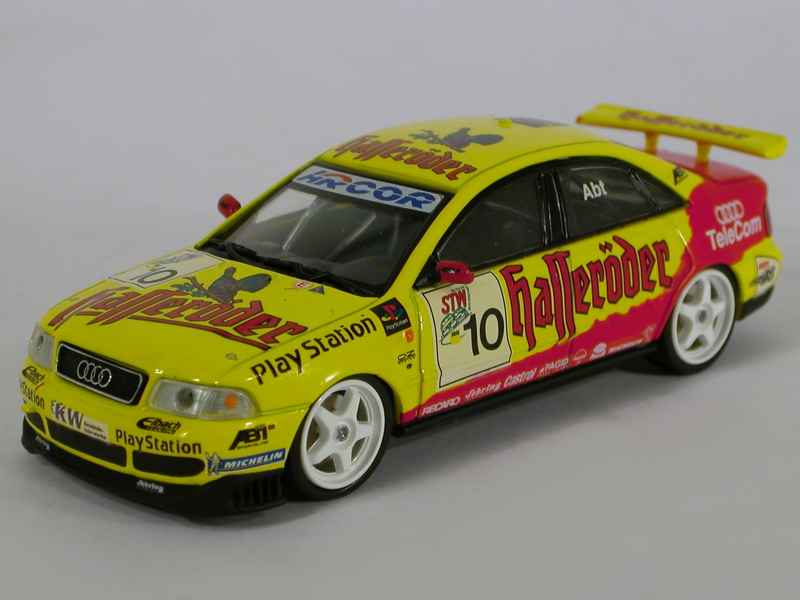 42089 Audi A4 Quattro STW 1999