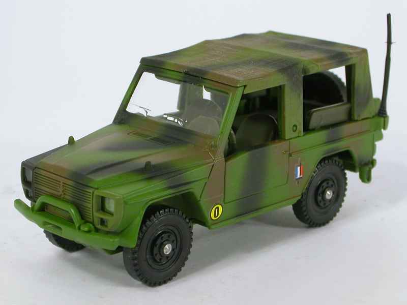 43082 Peugeot P4 Militaire OTAN