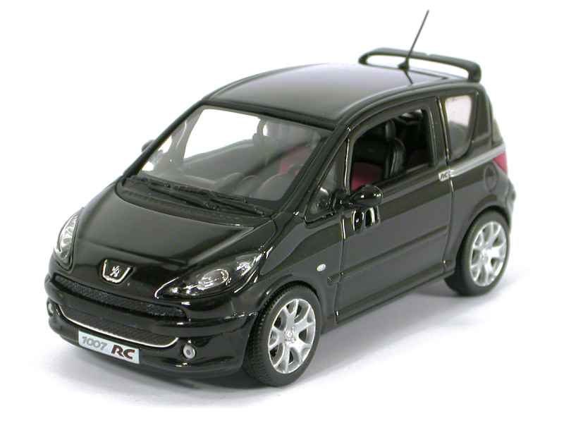 43173 Peugeot 1007 RC 2004