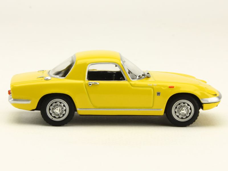 43765 Lotus Elan Coupé