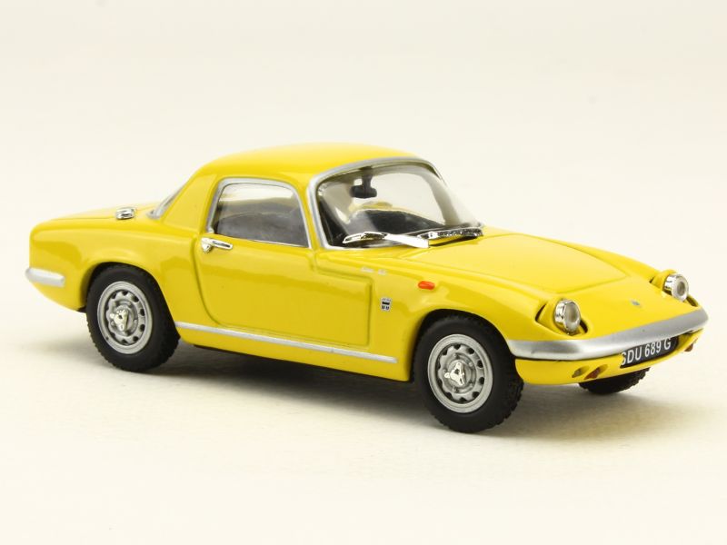 43765 Lotus Elan Coupé