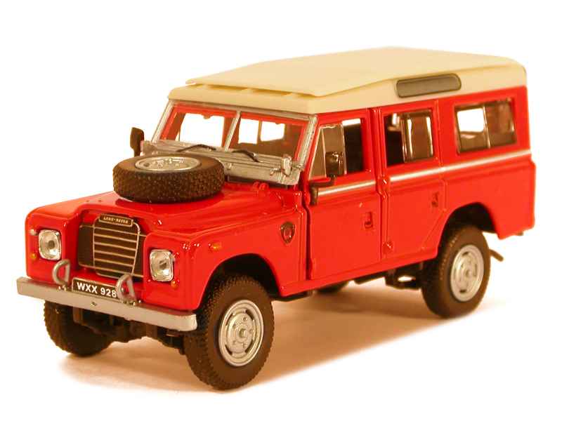 44015 Land Rover 109 Vitr&eacute;