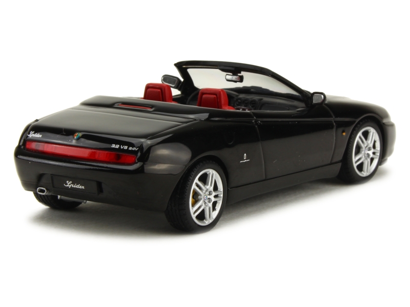 44118 Alfa Romeo Spyder 2004